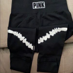 Vs Pink yoga pants & sports bra